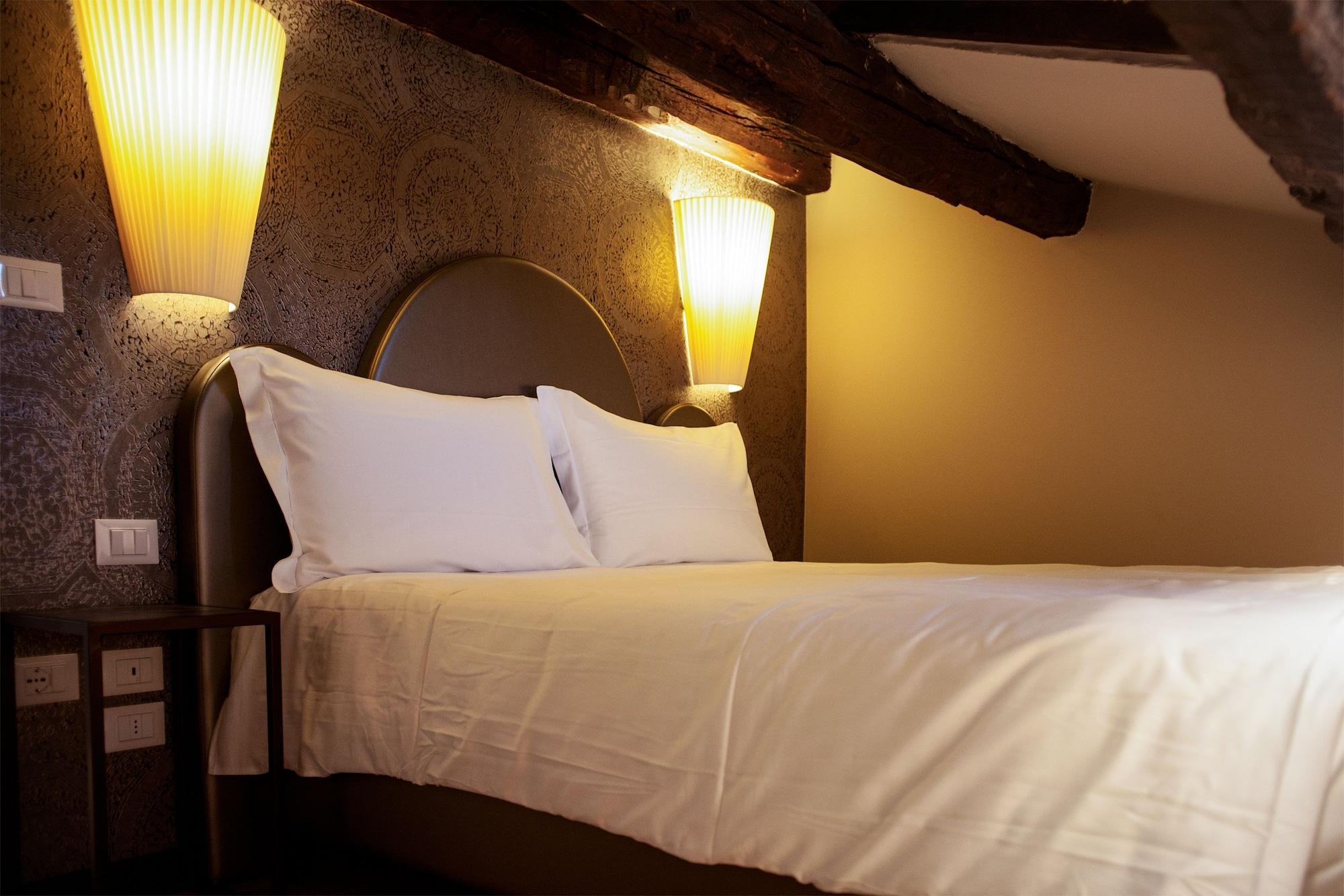 Alle Guglie Boutique Hotel Venesia Bagian luar foto