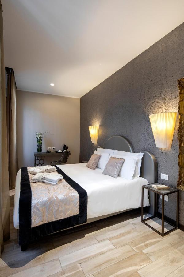 Alle Guglie Boutique Hotel Venesia Bagian luar foto